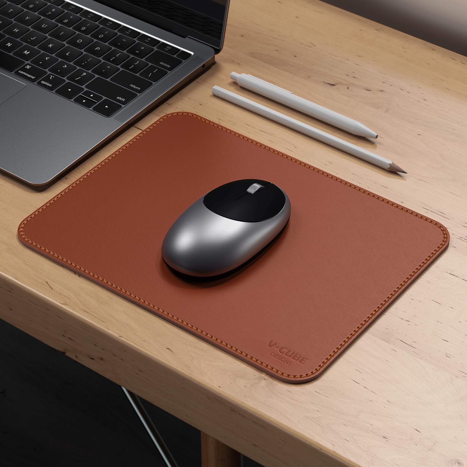 V-CUBE DESIGNS Premium Vegan Leather Mouse Pad |25X21cm| 2.4mm Thick(Padded)|Stitched, Reversible use, Splash-Proof, Anti-Skid for Gaming, Computer, Laptop, Home&Office in a Fresh Modern Design| Tan